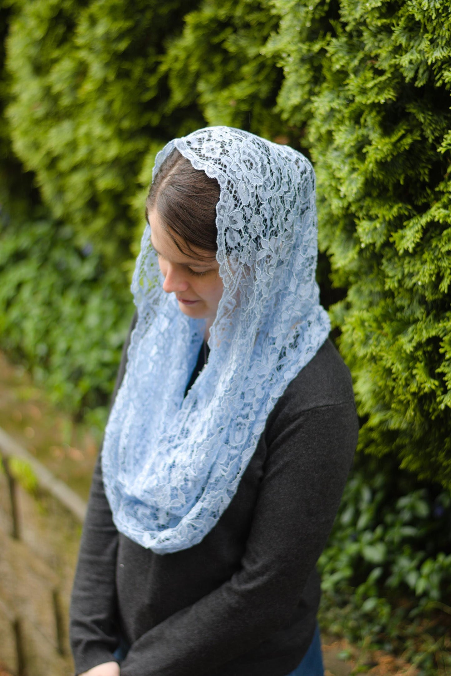 Floral Lace Infinity Chapel Veil Mantilla