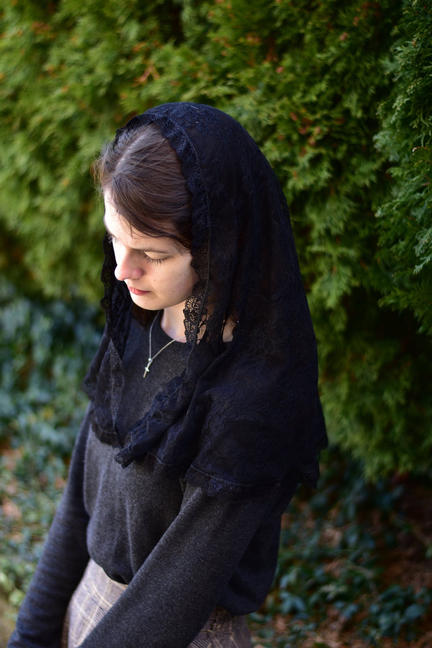 Stretch Lace Half Circle Shape Veil