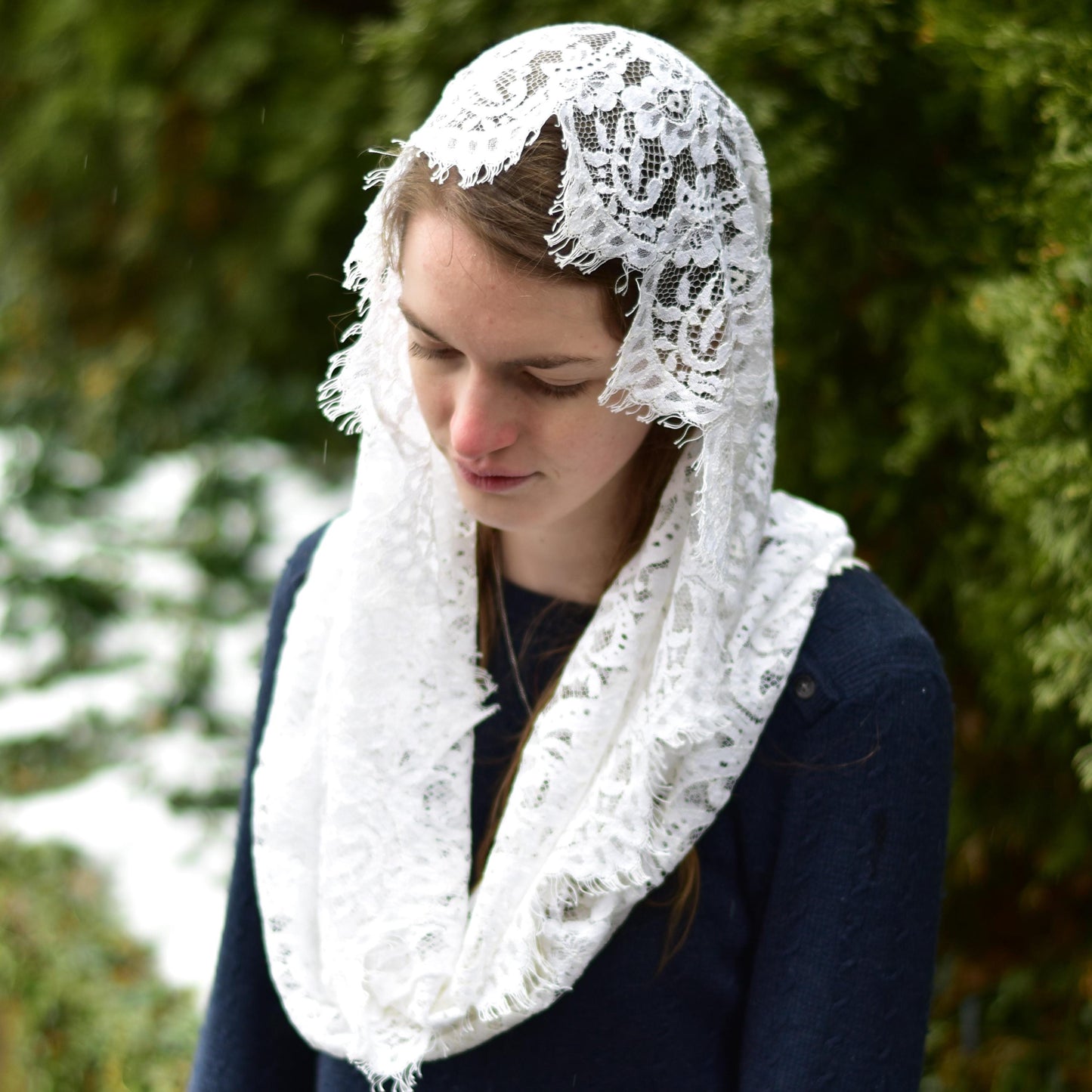 Warm White Chantilly Lace Infinity Chapel Veil