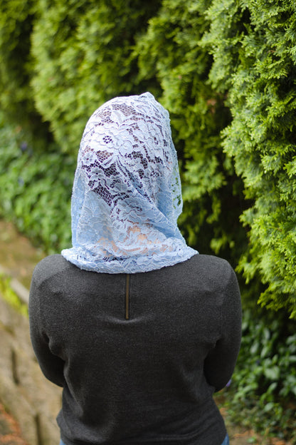 Floral Lace Infinity Chapel Veil Mantilla