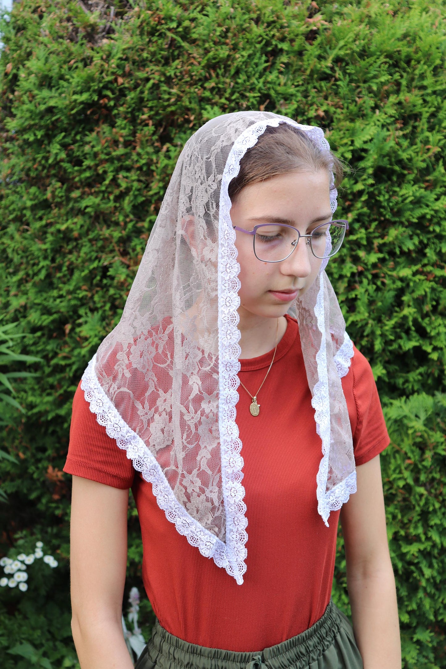 Taupe Stretch Lace Triangle Chapel Veil Mantilla