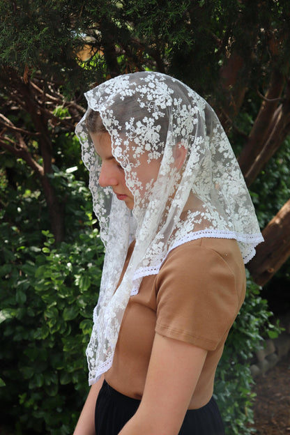 White Cotton Embroidered Rounded Triangle Veil - Headcovering - Headscarf - Chapel Veil - Mantilla - Silver Stitching Co